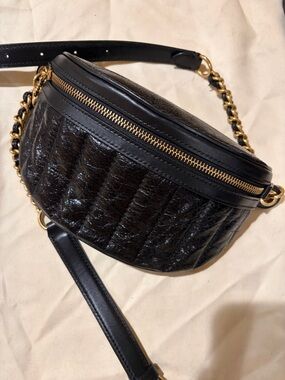 Rare discontinued Coach Madison Black Chain Quilted Leather Crossbody Belt Bag